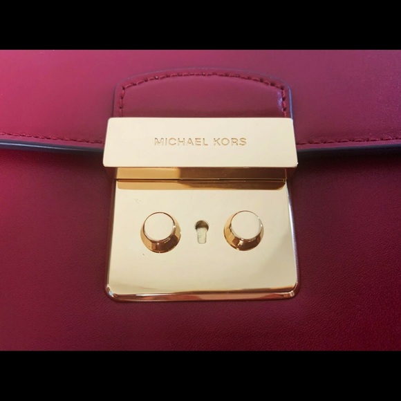 MICHAEL KORS Sloan Editor Large Red Burgundy Leather Shoulder Bag - Picture 5 of 7